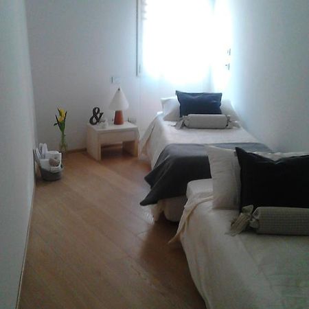 Emilia Suite Modena Rum bild