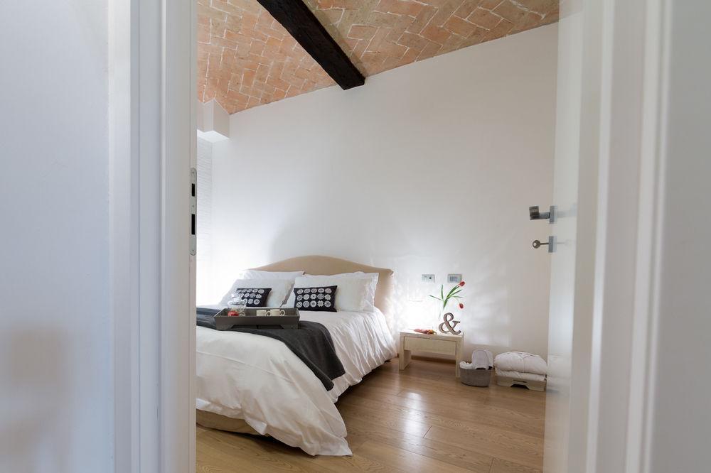 Emilia Suite Modena Exteriör bild